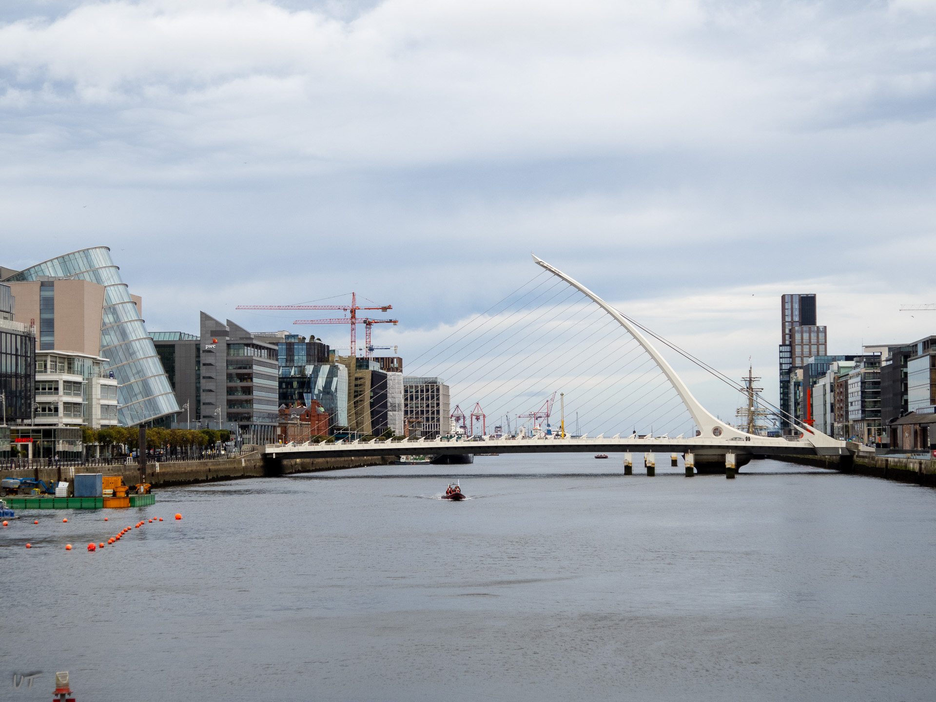 Samuel Beckett Bridge
